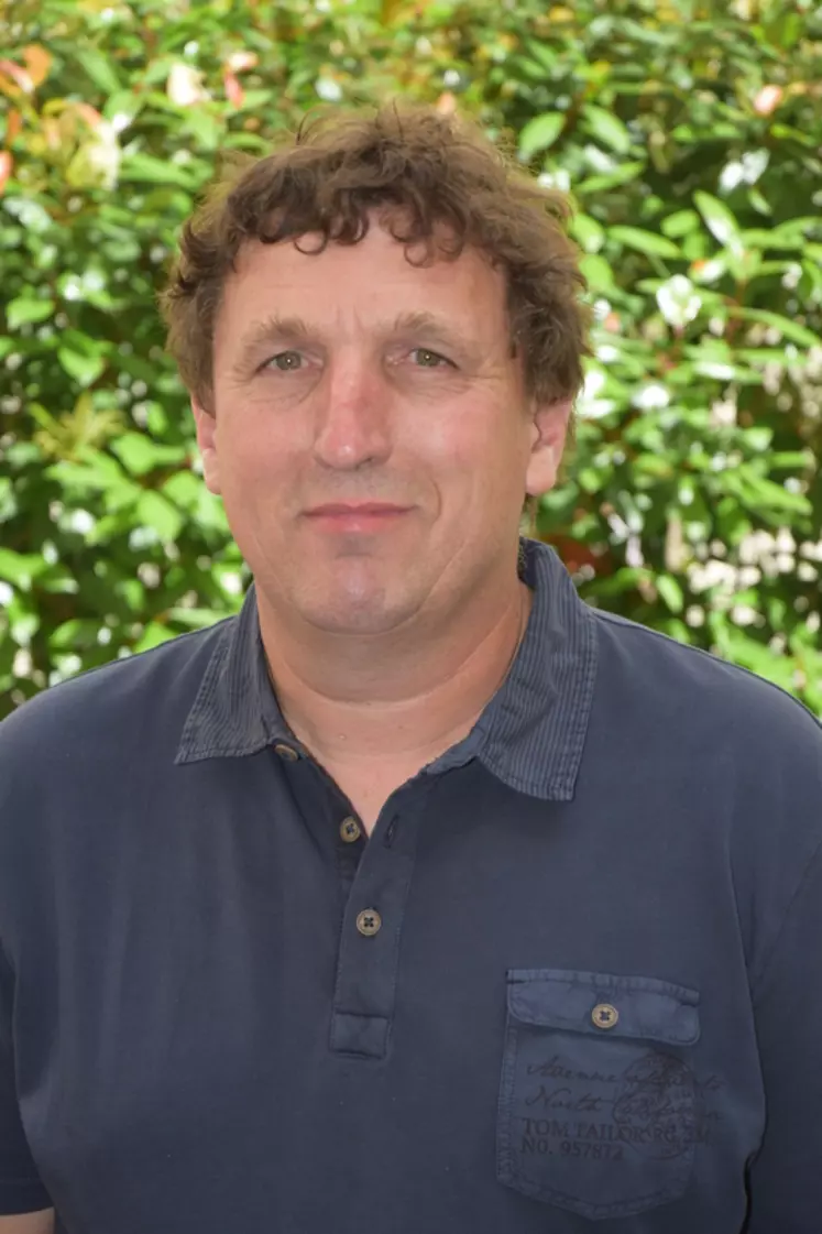 L’Anicap a modifié ses statuts et son règlements intérieur afin d’intégrer des représentant de la Coordination rurale et de la Confédération Paysanne dans le collège des producteurs. Laurent Rousseau, producteur de Charente, devrait représenter la Confédération paysanne. © D. Hardy