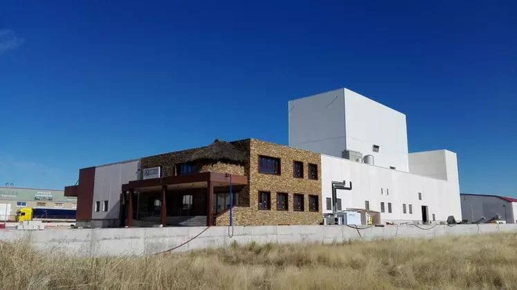 L'usine de déshydratation et le centre de collecte de Talavera de la Reina seront prochainement inaugurés, six ans après la création de la coopérative Uniproca. © Uniproca