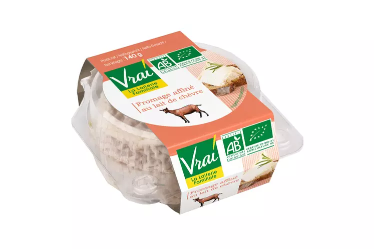 METTRE A, B et C ENSEMBLETriballat propose yaourts, fromages blancs et fromages biologiques sous la marque Vrai.  © Triballat