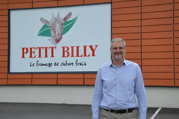 Marc Belhomme, responsable des relations producteurs de la laiterie Triballat : " Le bio est porteur et nous voulons doubler notre collecte bio en quatre à cinq ans." © C. Julien