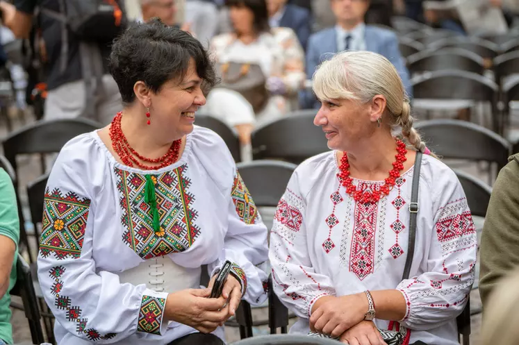 Deux fromagères ukrainiennes