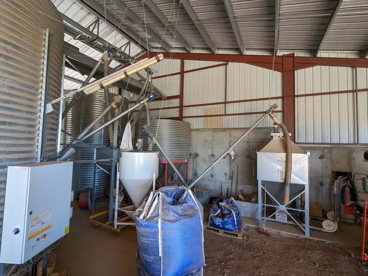 Fabrique d'aliment à la ferme