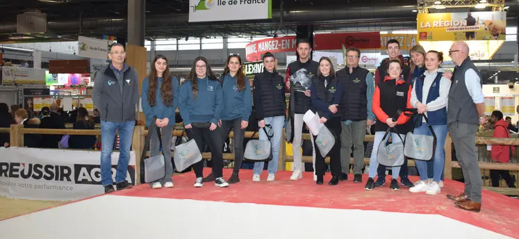Les participants au trophée des jeunes caprins demain 