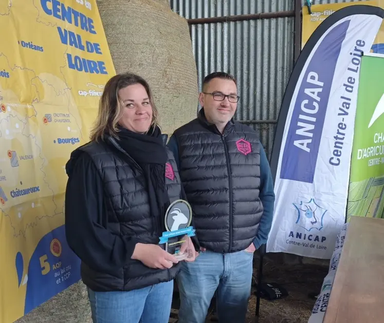 <em class="placeholder">Caroline et Jérôme Gentils de l’EARL du Petit Bois d’Ô </em>