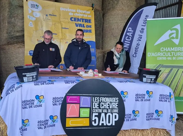 <em class="placeholder">Signature du Cap Filière caprin</em>