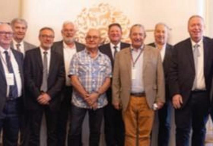 Le nouveau bureau de la FNC élu le 28 juin 2022 : André Douard, Philippe Justeau, Christophe Bouyer, Patrick Massenet, Gérald Aubret, Willy Schraen, Hubert Louis-Vuitton, Thierry Cabanes, Pascal Secula, Dominique Monfilliatre.