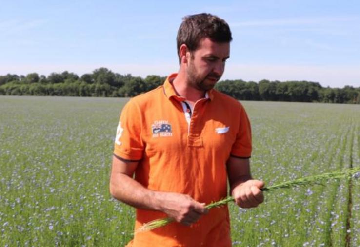 Denis Phiquepron, 33 ans, est céréalier. Il s’est installé en cadre familial sur le plateau de Damville en 2016