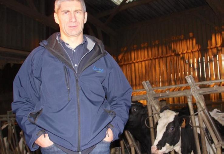 Pascal Lebrun (président de la branche lait d’Agrial) : « le consommateur doit passer au tiroir-caisse ou (et) la grande distribution
diminuer ses marges »