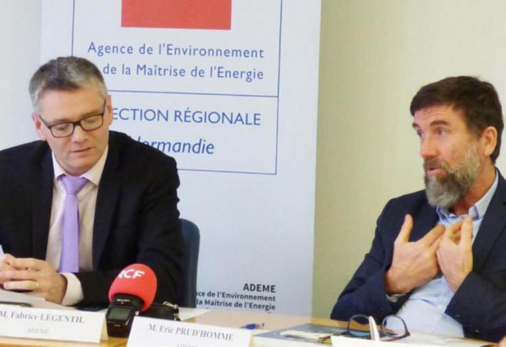 A gauche, Fabrice Legentil, directeur de l’Ademe Normandie
et à droite, Eric Prud’homme, directeur délégué régional.
