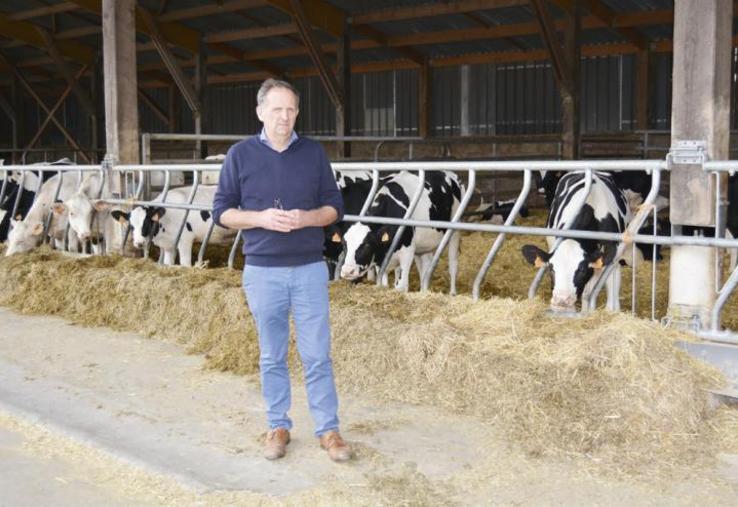 Bonny Van Ranst sur son exploitation à Houlbec-Cocherel.