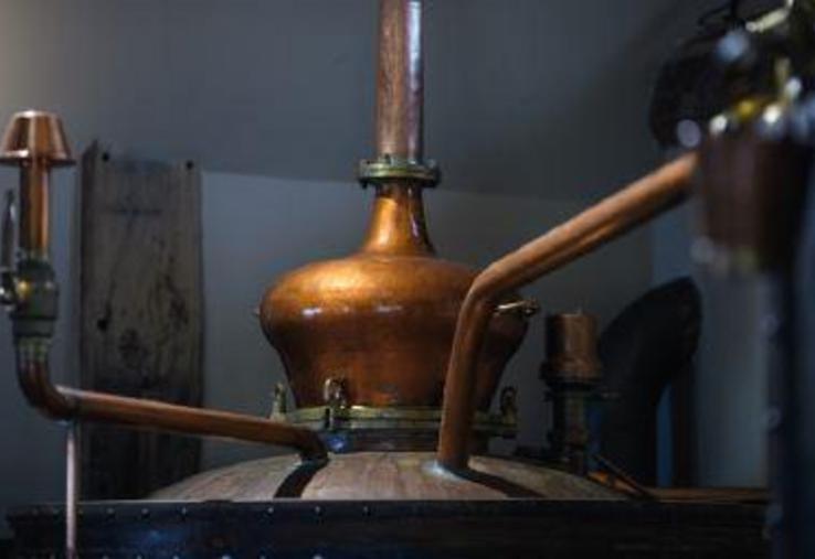 L'alambic de 1961 est doté d'un automate de chauffe