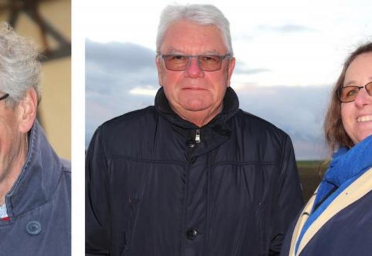 Jacques Fauvel (agriculteur à Ormes), Dominique Medaerts (président du SERPN) et Marie-Hélène Mettais (vice-présidente du SERPN et agricultrice). « Les agriculteurs engagés dans la démarche ont reçu, à la fois, un financement collectif et individuel, preuves que les pratiques mises en place sont en adéquation avec les objectifs visés ».