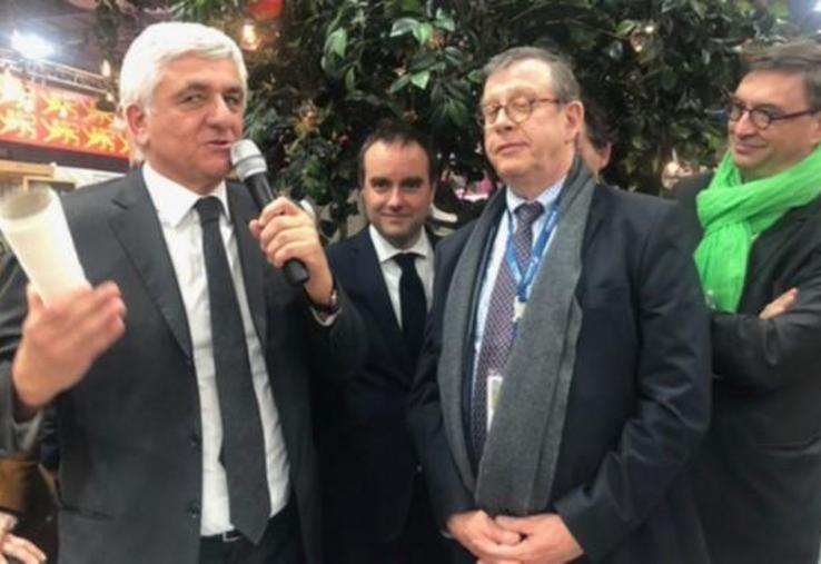 L'inauguration du stand Normandie a été l'occasion de rappeler que l'innovation constitue une voie de développement de l'agriculture
normande.