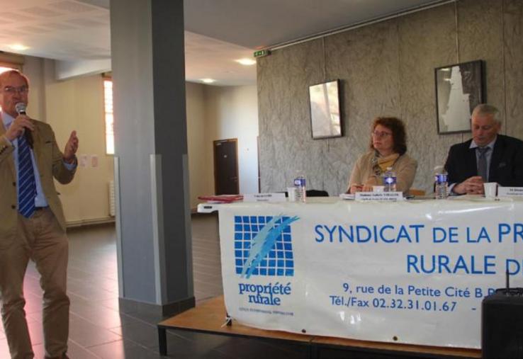 Emmanuel Hyest (président de la FNSafer) : « on est entrain d’entrer dans un excès d’agrandissement».