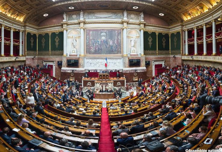 Par 266 voix pour, 213 voix contre et 74 abstentions, les
députés ont approuvé le texte de ratification de l’accord négocié par la Commission européenne.