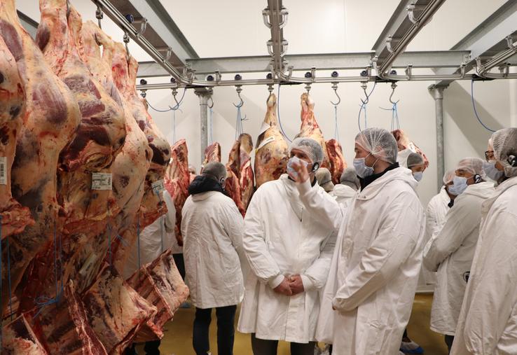 Depuis une dizaine d'années, les agriculteurs du syndicat de race Charolais de l'Orne apporte des bêtes aux Éleveurs de la Charentonne.