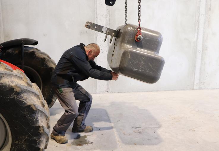 Cuma Normandie services a organisé, jeudi 13 mars, une journée de contrôle "levage" à destination des exploitations qui comptent au moins un salarié ou un apprenant dans leurs rangs.