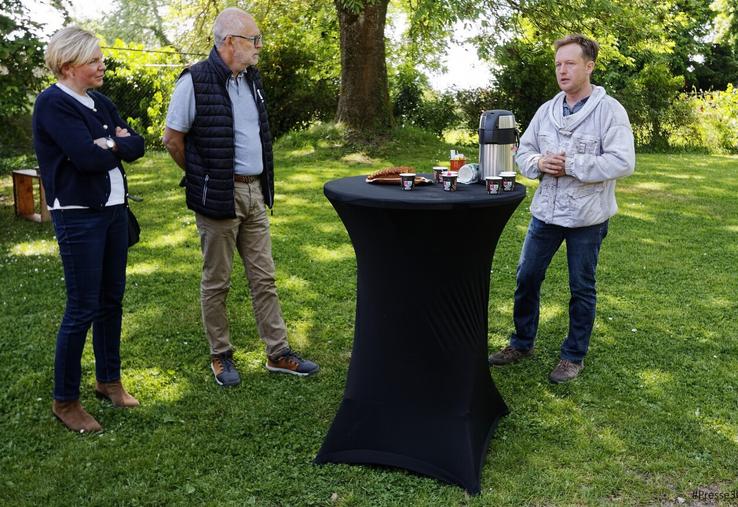 Kristina Pluchet et Thibault Beauté sont venus à la rencontre de Julien Marre.