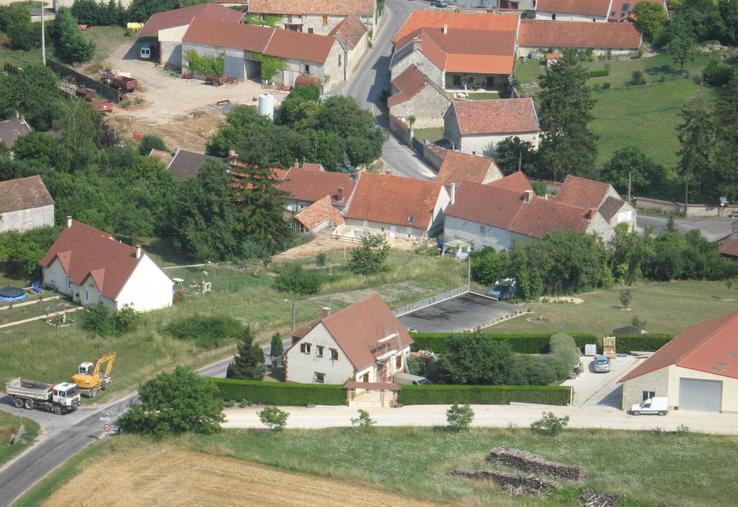 Depuis le 1er juillet 2025, le propriétaire peut désormais, sous conditions, obtenir le prélèvement direct des loyers dus sur le salaire de son locataire.