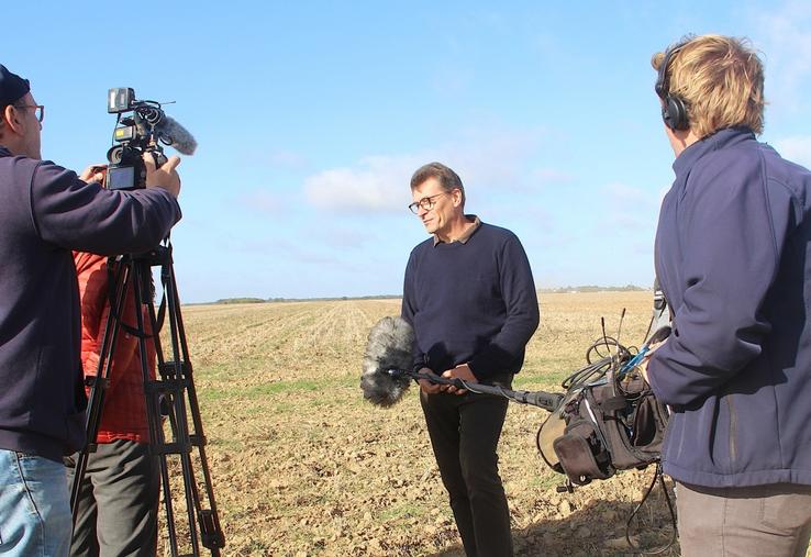 Vendredi 12, l'équipe de France 3 Normandie a tourné à Prey (27) chez Damien Auclaire. Sujet abordé : un bilan moisson 2025 à travers le prisme terrain du producteur répondant aux questions du rédacteur en chef de l'Eure Agricole.