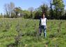 Victoria Briend le clame haut et fort : "Je veux pouvoir entreprendre dans le milieu agricole comme dans n'importe quel secteur". Avec Parsème, c'est un vrai "challenge intellectuel" que de monter une filière de feuillages locaux pour approvisionner les fleuristes et grossistes. "C'est un modèle qui sort des sentiers battus !"
