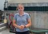 Flora Rouillé, co-responsable de site chez Agriméthane en Ouche dans l'Orne.