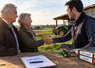 Le viager agricole peut faciliter la transmission du foncier tout en assurant au vendeur un revenu régulier à vie.