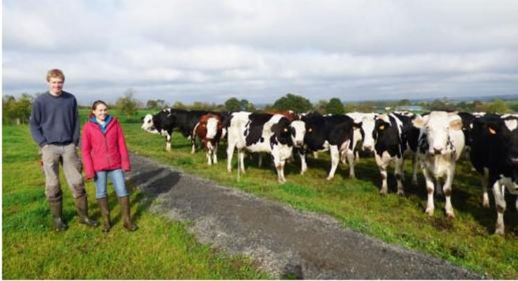 Charlène et Thomas Fourdinier sont installés depuis quatre sur leur exploitation située à Avesnes-en-Bray. La conversion de l’atelier lait est prévue pour le 1er mai 2020.
