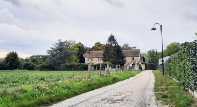 Propriété ayant appartenu à Marcel Pagnol à La
Croix-Saint-Leufroy.