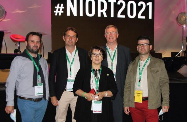 La délégation de l’Eure présente au congrès FNSEA, au côté de Christiane Lambert, présidente.