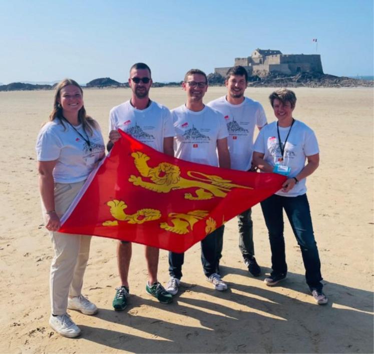 La délégation euroise au congrès de Saint Malo.