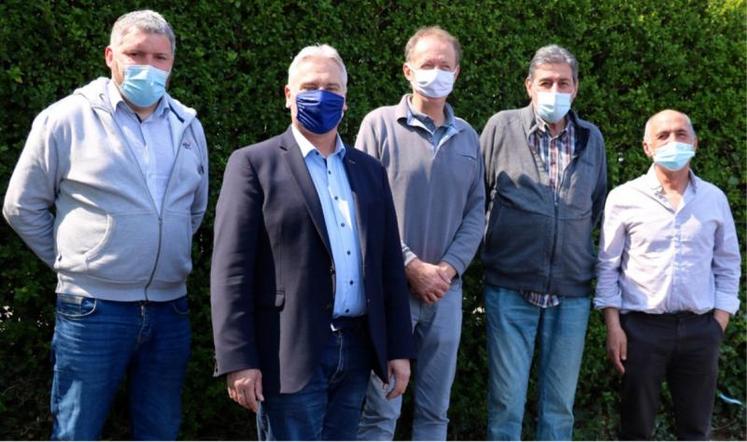 « Se voir permet des échanges fluides. Ça fait du bien », s’accordent les présidents de GDS.
De gauche à droite : Jonathan Lenourichel (14) ; Hervé Marie (50) ; Guillaume Eudier (76) ; Bernard Gerlach (27).