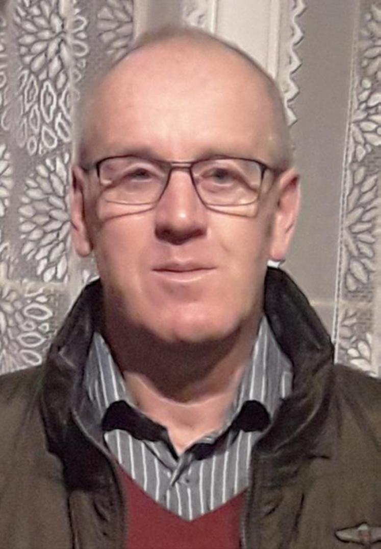 Patrick Lhermeroult, maire de Bérengeville-le-Campagne et éleveur de porcs.