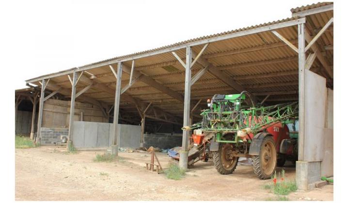 Très souvent les vols sont commis sur des lieux ouverts, non clôturés ou sous un hangar non verrouillé.