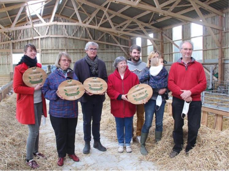 Le palmarès.
- Premier prix : la ferme des Pâtures (Le Val-Doré).
- Prix de la valorisation du patrimoine : la ferme de Callouet (le Mesnil-Jourdain).
- Prix de l'innovation : la ferme des Ruelles (Tilly).
- Prix de la pédagogie : la ferme du lycée agricole du Neubourg.