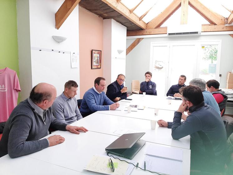 La section en plein débat.