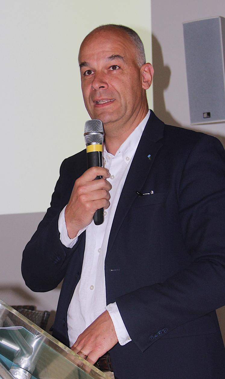 Arnaud Rousseau n'est pas producteur de lin mais il en porte. Le président de la FNSEA sera présent le 14 juin prochain à l'assemblée générale de la FNSEA 27.