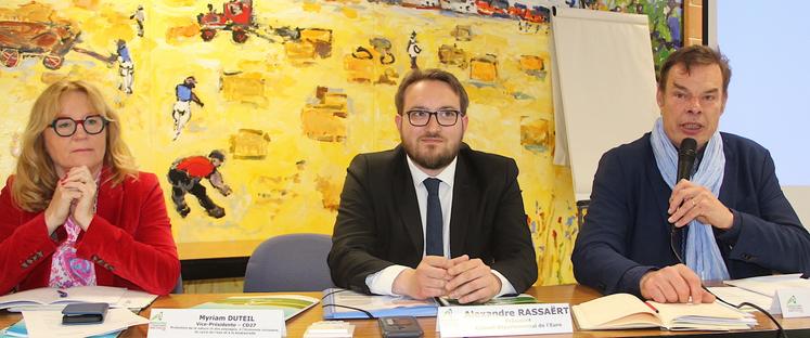 Pour Alexandre Rassaërt, ici en session CA 27, "l'agriculture française est confrontée à des défis énergétiques, environnementaux et économiques sans précédent. Attaquée, fragilisée, elle demeure pourtant un pilier essentiel de notre société".