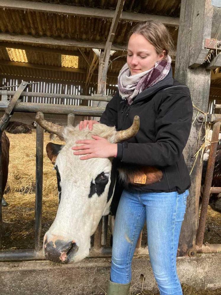 Camille Duyck ostéopathe animalière