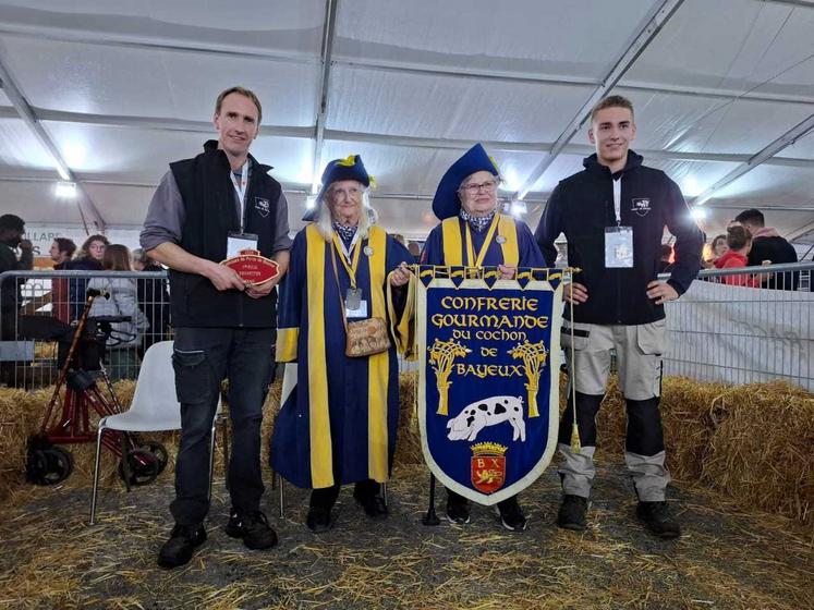 La Ferme de la Bruyère a aussi gagné le 1er prix cochettes avec Ulka.