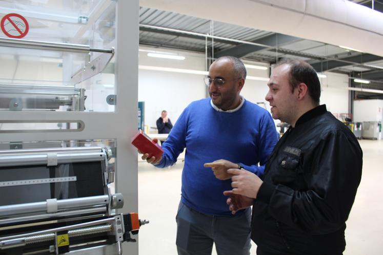 Un conditionnement à façon est réalisé à l'Esat, notamment pour Hermès et L'Occitane.