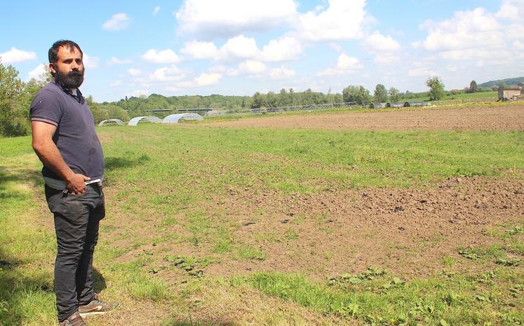 Le parcellaire d'Aurélien a été reprofilé pour servir de déversoir à l'Epte en cas de montée des eaux, limitant ainsi les risques d'inondation en ville.