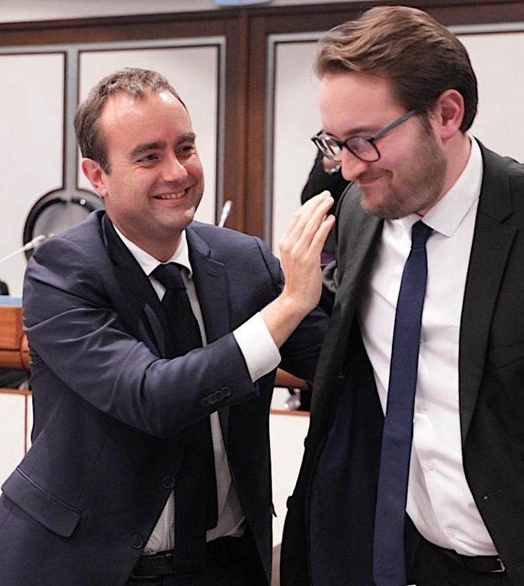 C'est en décembre 2022 que Sébastien Lecornu a remis à Alexandre Rassaërt les clés
du camion du Département
de l'Eure.