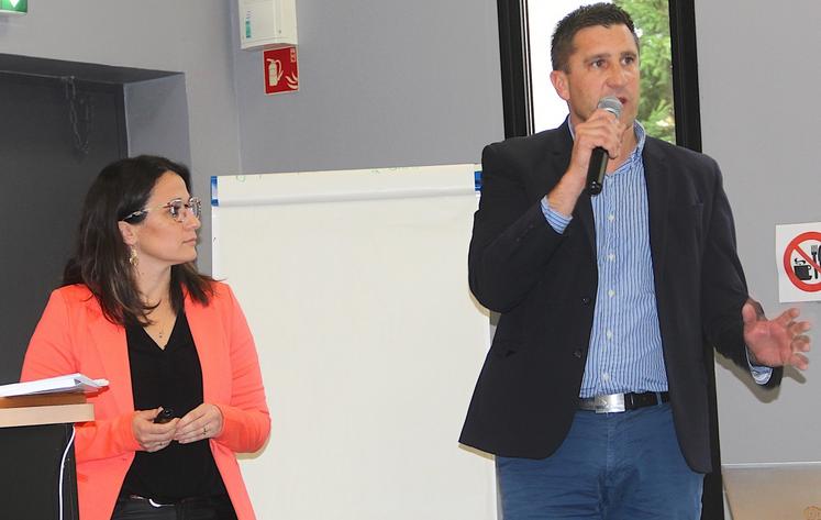 Gilles Lancelin (président d'AS 27) et Céline Lefevres (directrice) ont dressé le bilan économique des exploitations agricoles et l'analyse pluriannuelle (2020-2023) par typologie. La situation s'est nettement dégradée et le prévisionnel sur la récolte 2025 ne va rien arranger.