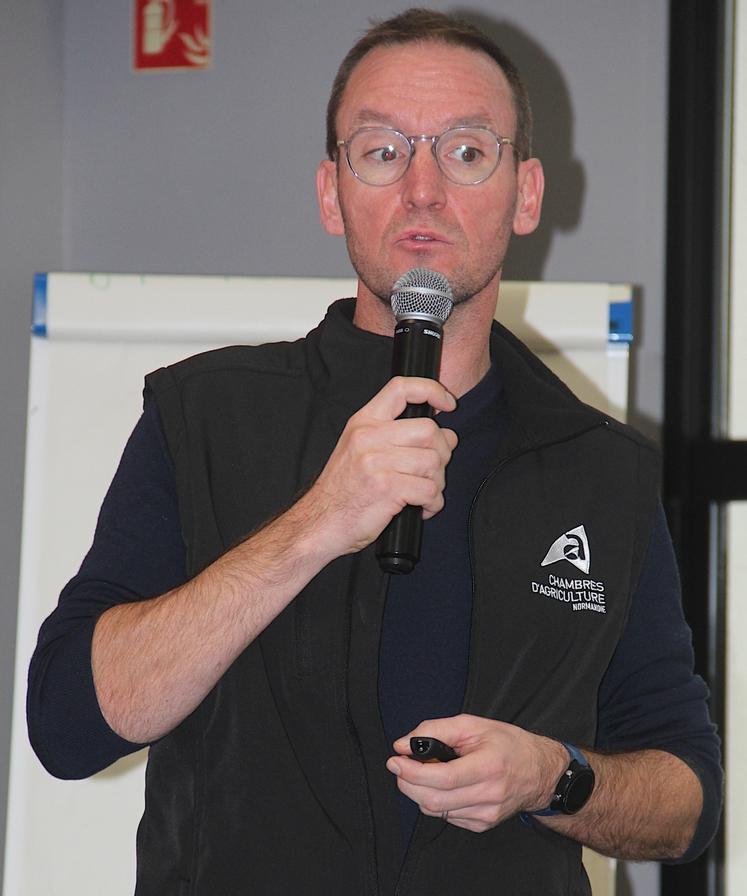 Damien Thiébault est le nouveau chargé de mission agroforesterie et biodiversité des Chambres d'agriculture de Normandie. Il est basé à l'antenne du Neubourg. Vous pouvez le joindre au 06 07 36 13 52.