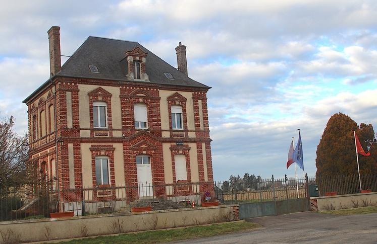 En 1989, le conseil municipal comptabilisait six agriculteurs. À date, ils ne sont plus que deux.