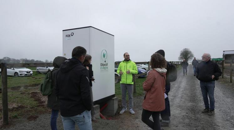 Batteries installées à l'EARL Elevage Mouche par Objectifs Energies.