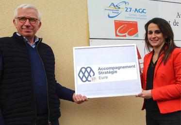 Patrick Pottier et Céline Lefevres. « L'évolution de notre nom et de notre logo renforce le partage, la mutualisation avec le réseau Accompagnement Stratégique, la co-construction engagée et solidaire avec les agriculteurs de notre département et nos collaborateurs, l'accompagnement stratégique vers la réussite des entrepreneurs, la proximité à travers un ancrage territorial, l'autonomie des entrepreneurs pour qu'ils puissent garder leurs prérogatives de décideur ».