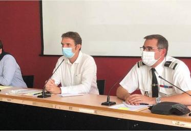 Le colonel Collard était invité par le conseil d’administration
de la FNSEA 27 pour des échanges sur les relations
entre le monde agricole et les brigades.