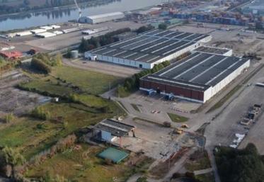 Les anciens bâtiments utilisés autrefois par Renault. Tout sera déconstruit pour laisser place à la future sucrerie.